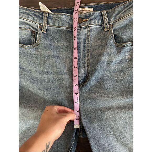 BCBgeneration Light Wash Cropped Cuffed Stretch High-Rise Jeans size 30 - Picture 11 of 12